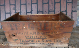 amtique wooden crate Whiskey Teachers High and Cream Scotland