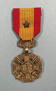 Vietnam War South Vietnamese Cross of Gallantry Medal with Bronze Star Full Size