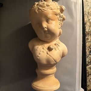 Alexander Backer Girl Figurine 10