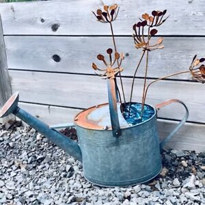 Rusty Garden Decor  | Set of 5 Metal Flower Pods | Metal Garden Flowers Art