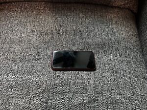 New Listingiphone 11 verizon Used Besides Screen Is In Pretty Good Condition
