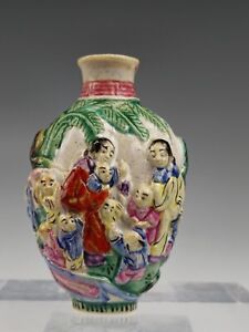 Antique Chinese Famille Rose Qing Dynasty Snuff Bottle No Stopper 3” Tall