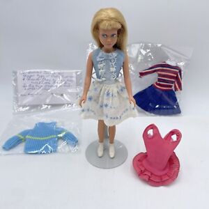 Vintage Barbie Excellent Skipper Doll  Blonde...Straight Leg Doll... & Clothing!