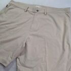 Tasc Performance Tailored Flat Front Shorts Men's Size 40 S7