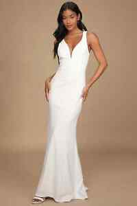 Lulu's Wedding Dress Size Small Mermaid/Trumpet Fit Brand New, Never Worn