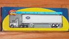 HO ATHEARN 93132 MACK R TRUCK WITH 45' TRAILER UNION CARBIDE
