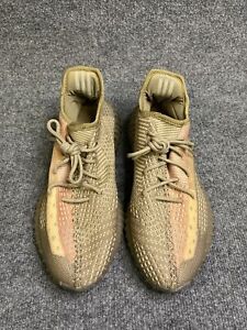 Yeezy Boost 350 V2 Sand Taupe Beige Size 10 FZ5240 (Flaws)