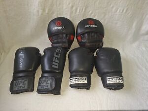 UFC Gym Boxing Gloves , cardio Boxing Gloves & Punching mitte Lot Of 3