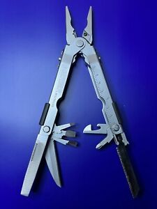 Gerber MP600 Stainless Steel Multi-Tool Needle Nose Pliers Carbide Cutters
