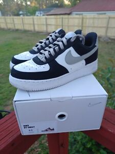 Size 8.5 Women’s - Nike Air Force 1