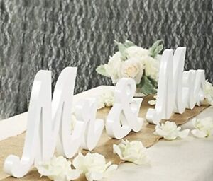 White Sign Mr and Mrs Sign Wood Letter Wedding Signs for Table Photo Props Decor
