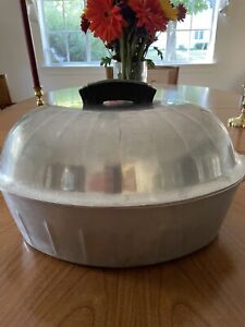 Household Institute Aluminum 13” Dutch Oven Roaster with Lid