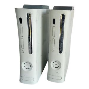 Lot of 2 - Microsoft WA 98052-6399 Xbox 360 Video Game Home Console - UNTESTED