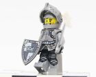 Lego Minifigures 71000  Heroic Knight Series 9 SEALED
