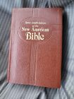NEW AMERICAN BIBLE St Joseph MEDIUM SIZE Ed. Illustrated  1986 Catholic indexed