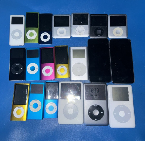 Large Lot Of 30 Mixed iPods/IPhone For  Parts