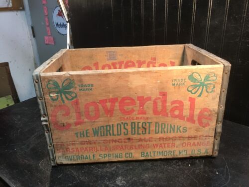 Vintage Cloverdale Wood Shipping Crate Shamrock Root Beer Box  Nice Condition