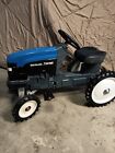 New Holland TM165 Pedal Tractor, good condition
