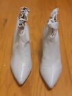 Women's Katy Perry lavendar genuine leather booties size 9.5M
