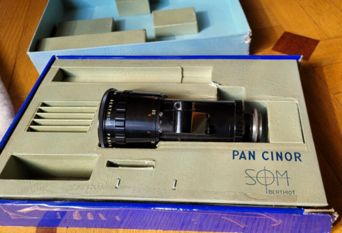 Som Berthiot Pan Cinor 17-85mm F 2 Lens for Bolex H16 Cameras 1:2 MADE FRANCE