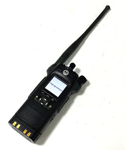 Motorola APX6000 H98SDH9PW7AN UHF Range 2/ 450-520 MHz/ 1-5 Watts/ 1000 Channels