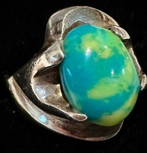 Sterling Silver Turquoise Ring Size 7 - 11.9 Grams *