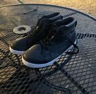 Childrens Place black shoes boys size 6 Youth- preowned good condition
