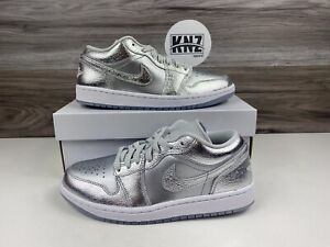 *Nike Air Jordan 1 Low SE 'Metallic Silver' Ice Grey White  (FN5030 001) Women's