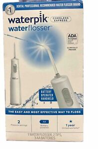 Waterpik Water Flosser Cordless Express includes 2 tips & 3 AA batteries NEW