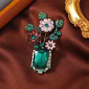 Vintage New French Green Crystal  Brooch Personality Elegant Luxury Corsage Pin