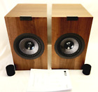 READ DESCRIPTION - KEF Q150 WN pair bookshelf speakers
