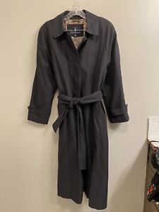 London Fog Women’s Size 10 Petite 10P Black Single Breasted Long Trench Coat