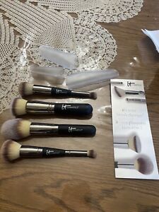 Lot 4 IT COSMETICS Heavenly Luxe Top Buffing Foundation Brush #6,6,7,& 8 READ