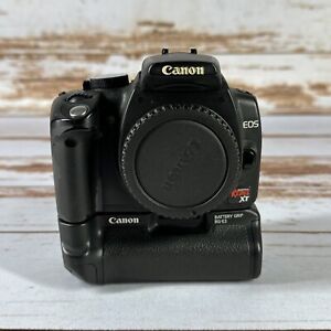 Canon EOS Digital Rebel XT/EOS 350D 8.0MP Digital SLR With Bg – E3 Battery grip￼