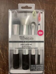 1 REAL TECHNIQUES Prep + Prime Set Makeup Brush  