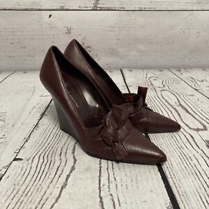 DKNY Wedge Heeled Shoe Womens Size 7.5 Burgundy Red Made In Italy Leather