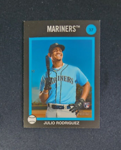 2022 Topps Heritage Julio Rodriguez Venezuela Stamp Rookie Card #37 Mariners