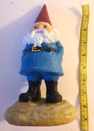 Travelocity Roaming Gnome Resin Figure 8 inch 2009 Good Condition Amelie Movie