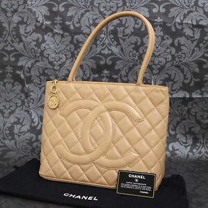 CHANEL MEDALLION Caviar Skin Leather Beige Tote Bag #2540 Rise-on