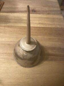 Vintage Ford E Oil Oiler Squirt Can 6” Nice