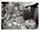 Old Photo Snapshot Women Man Woman Opening Presents Gifts Vintage Portrait 7A8