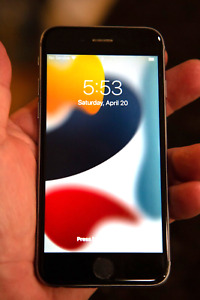 Apple iPhone 6s - 16 GB - Silver (Unlocked)