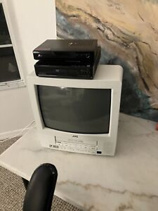 New ListingJVC CRT VHS TV COMBO *TESTED* Works Perfect