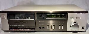 1983 Realistic SCT-500 Cassette Deck. Near Mint. TESTED. SEE VIDEO LINK.