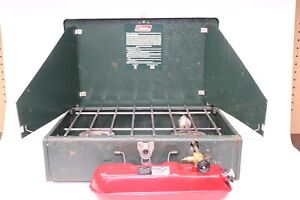 Coleman 425FCamp Stove  Propane 2 Burner Outdoor Cooking Green Made In USA 11/92
