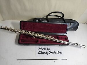 New Listing【Very beauty】YAMAHA YFL-211 Flute with hard case and bag