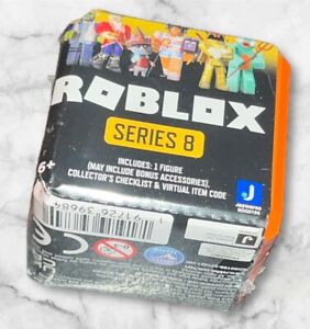 Jazwares Roblox Celebrity Series 8 Figure with Virtual Item Code NEW sealed