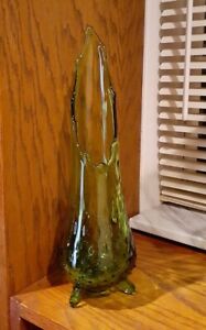 New ListingVintage LE Smith Avocado Green Hobnail Swung Vase