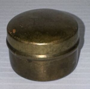 New ListingVintage Miniature MCM Brass Round Trinket Box w Lid 1.25” Rd 1” T