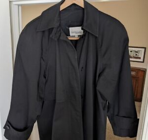 Nordstrom Point of View Black Trench Coat w/ Belt Dot Lining Hidden Buttons sz 6
